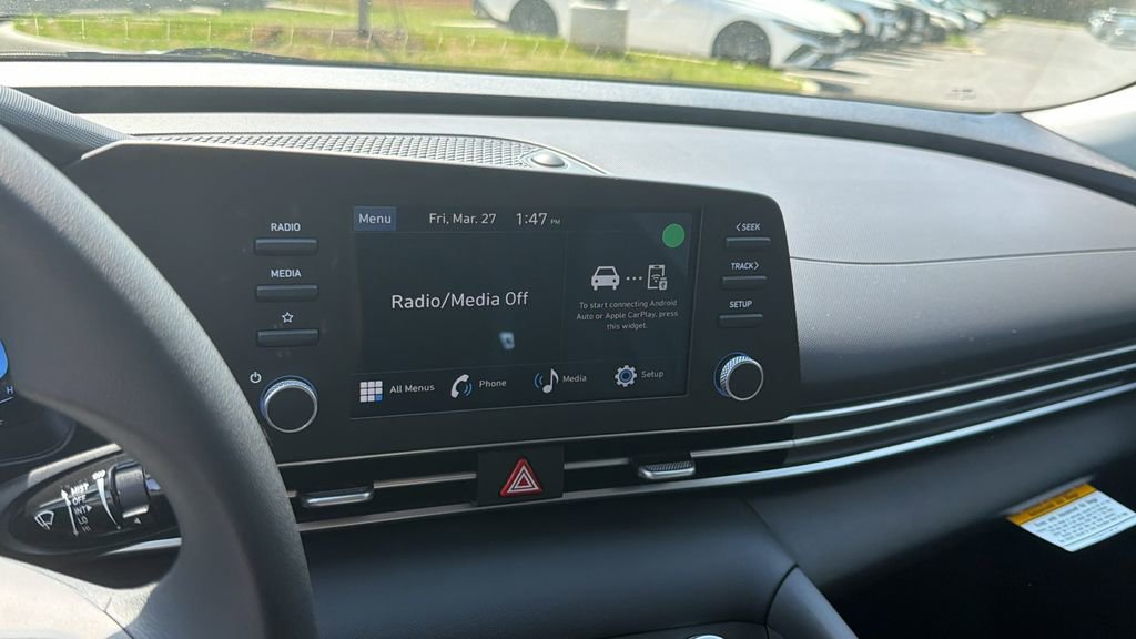 New 2026 Hyundai Elantra SE w/ Cargo Package image 23