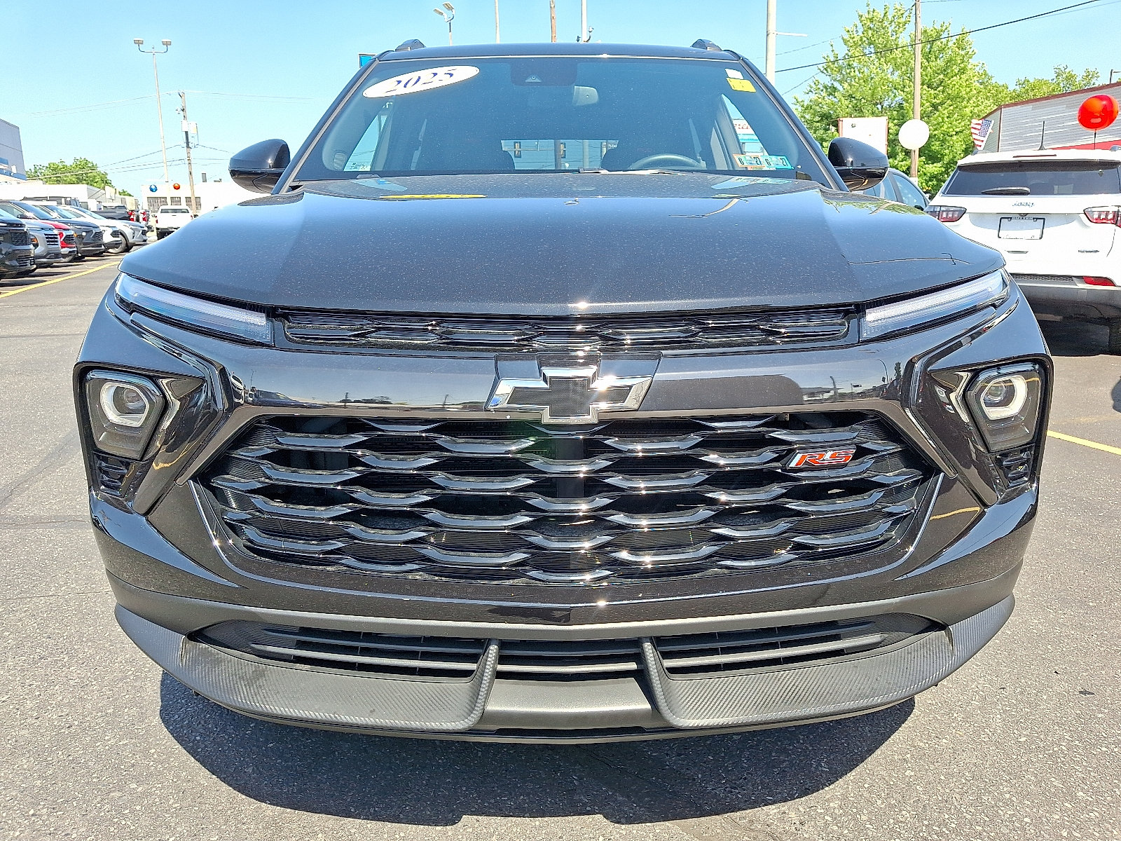 Used 2025 Chevrolet TrailBlazer RS w/ Driver Confidence Package AWD/4WD image 9
