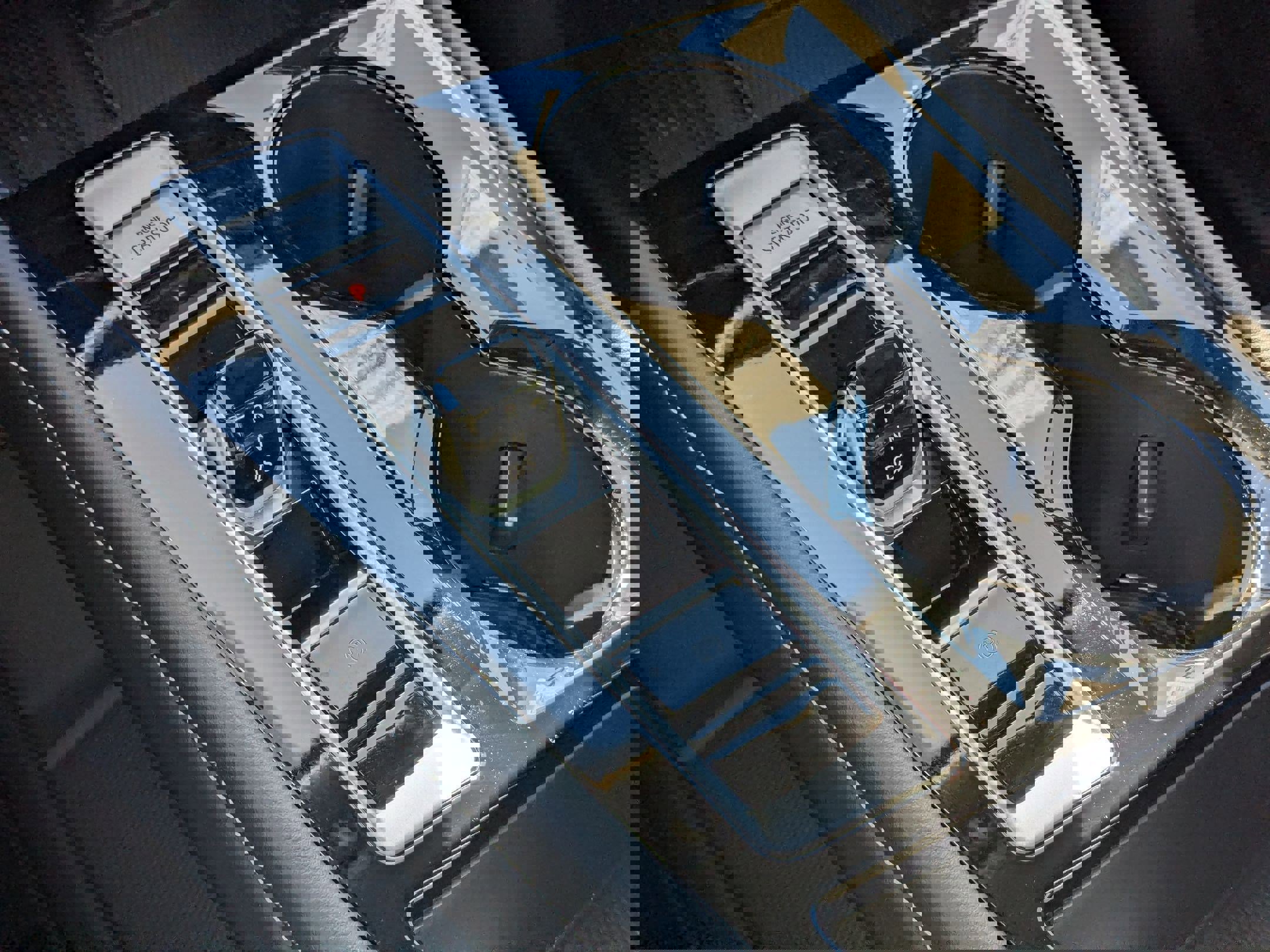 Used 2025 Volkswagen Atlas SEL Premium R-Line image 27