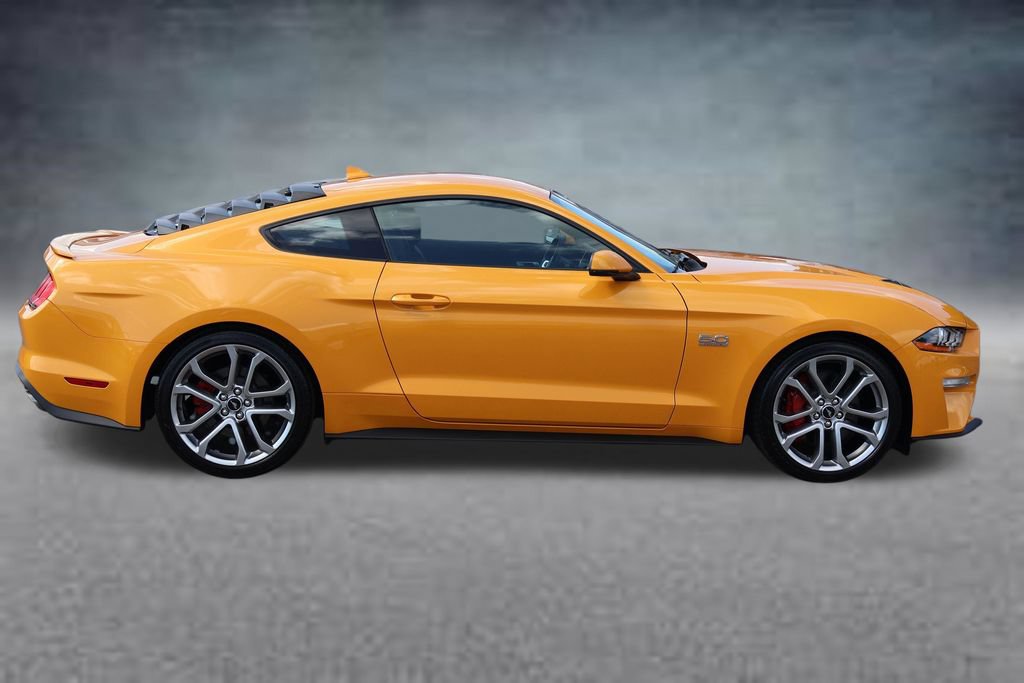 Used 2022 Ford Mustang GT Premium w/ Equipment Group 401A RWD image 2