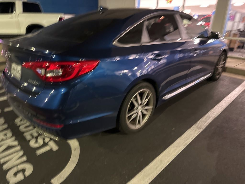 Used 2017 Hyundai Sonata Sport 2.0T image 4