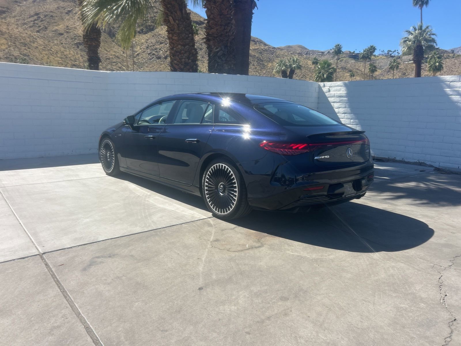 Used 2023 Mercedes-Benz EQS AMG Base image 8