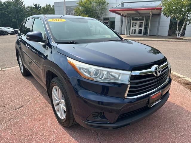 Used 2015 Toyota Highlander LE image 7
