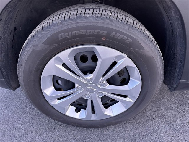 Certified 2025 Chevrolet Trax LS image 30