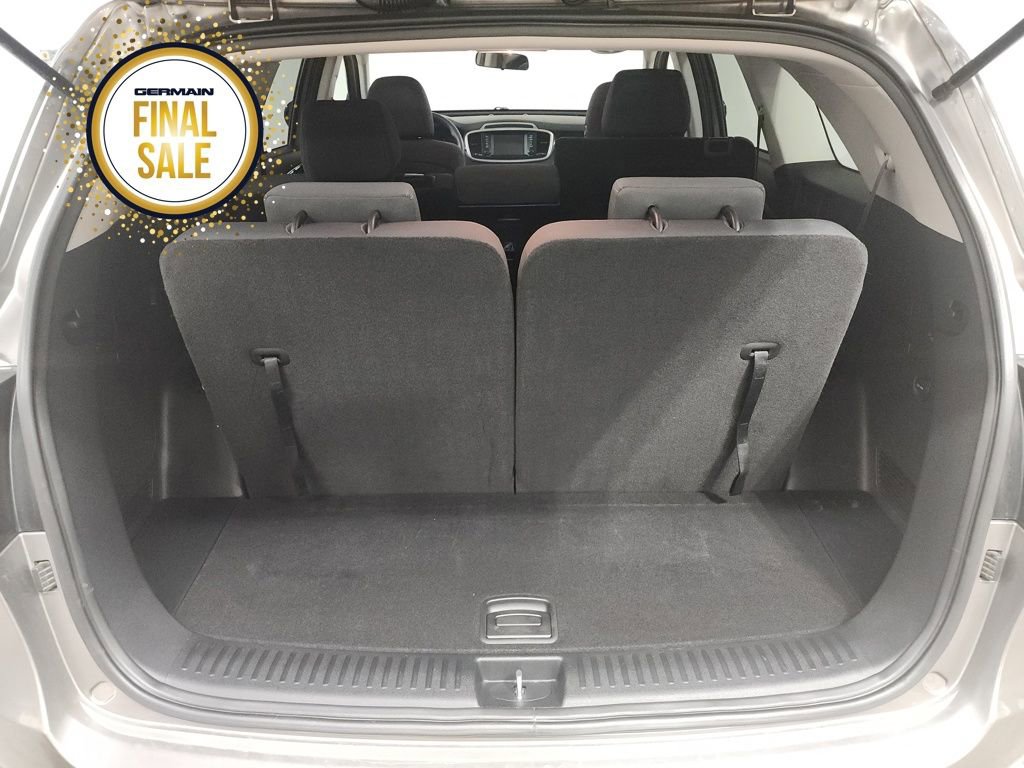 Used 2019 Kia Sorento LX image 19