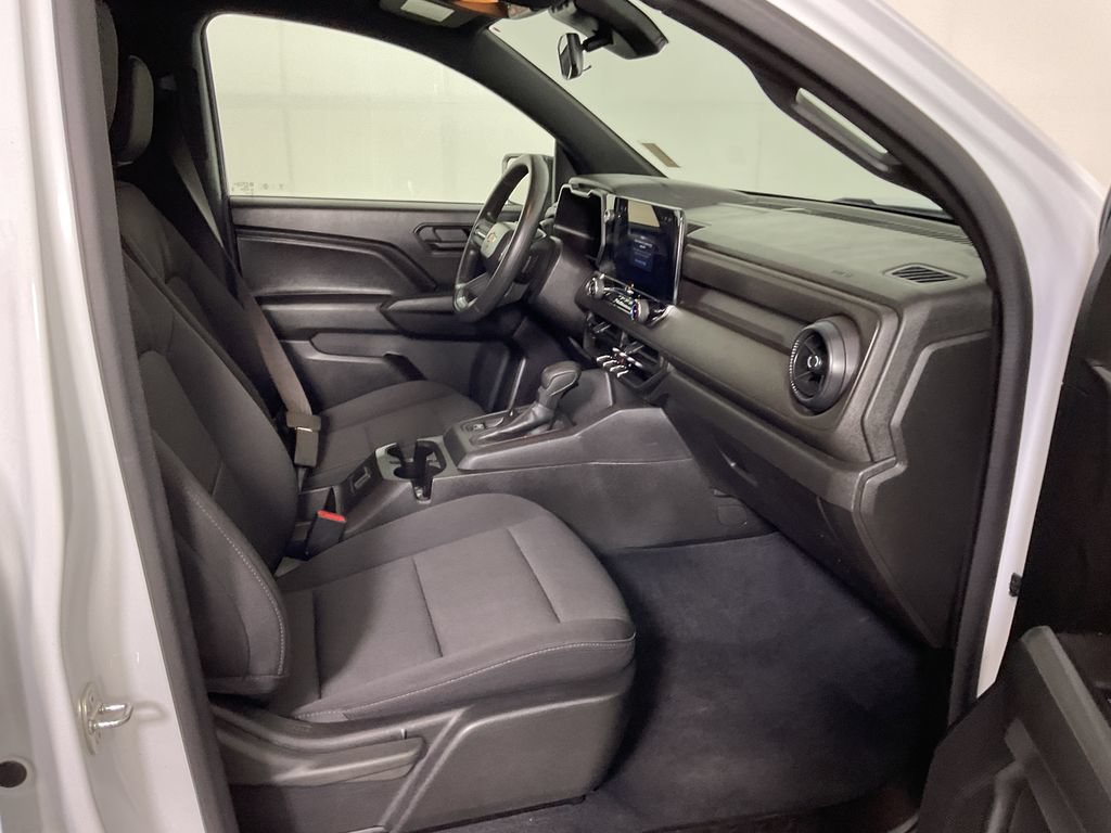 Used 2023 Chevrolet Colorado W/T RWD image 25