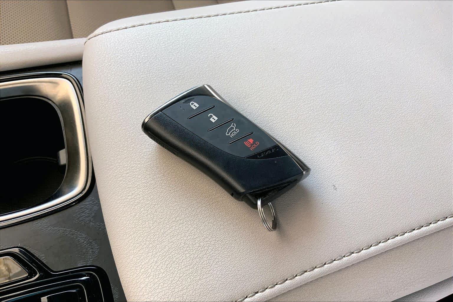 Used 2023 Lexus RX 350 Premium w/ Cold Area Package FWD image 15