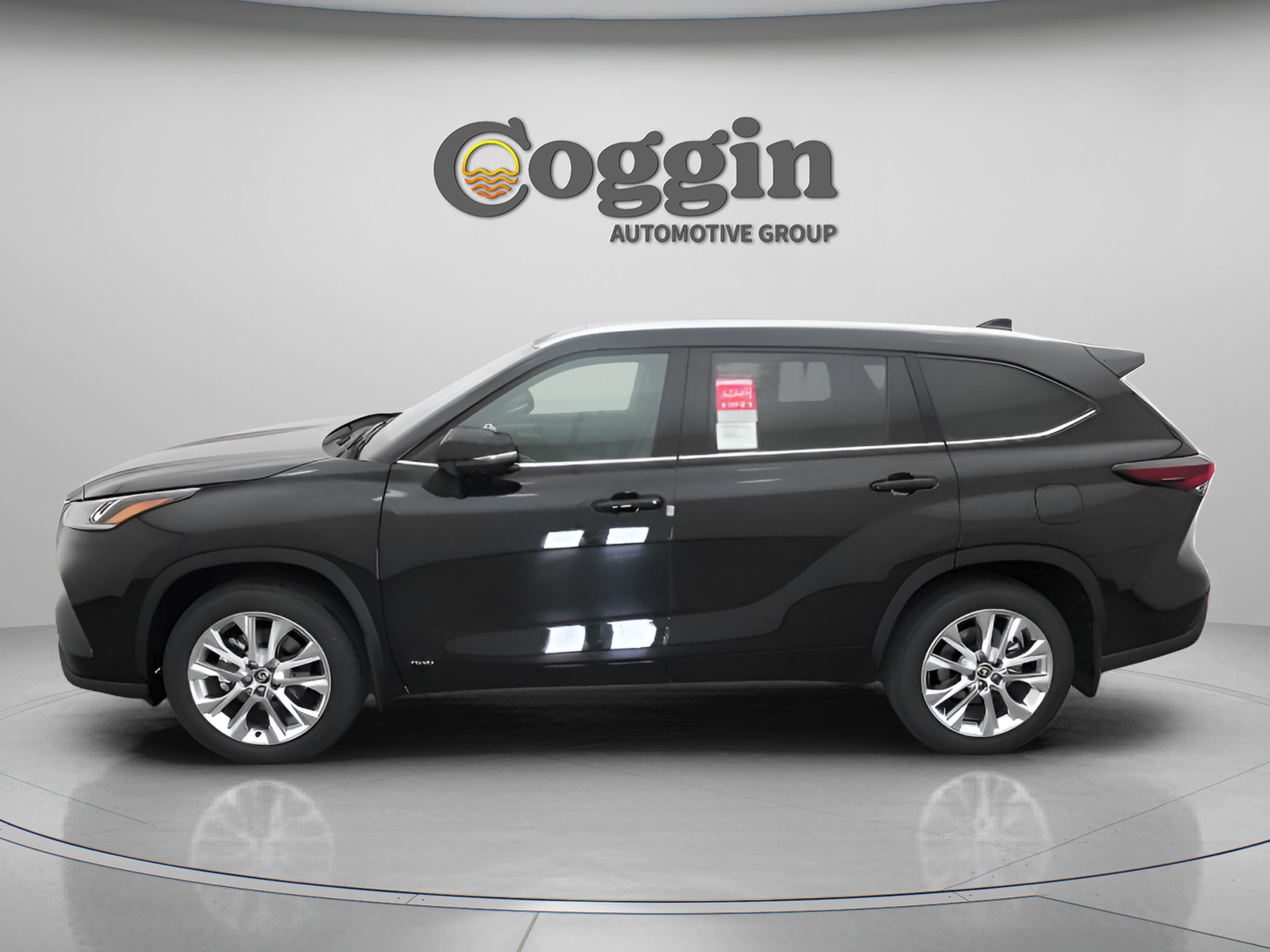 New 2026 Toyota Highlander Limited image 7