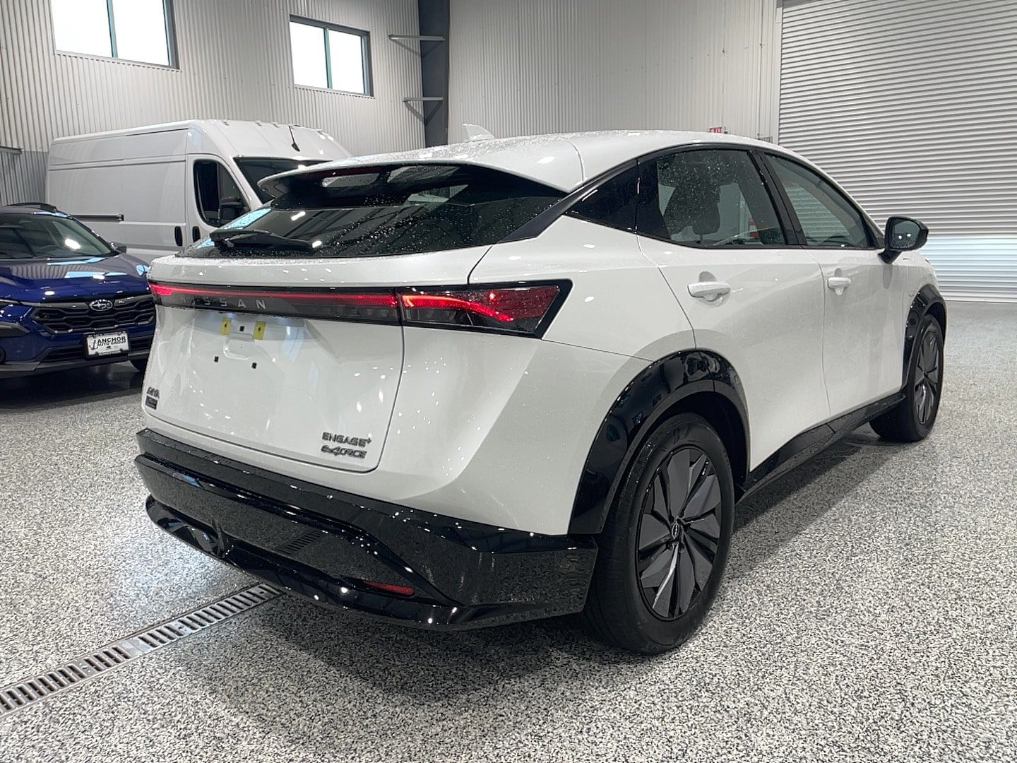 Used 2024 Nissan Ariya AWD image 16