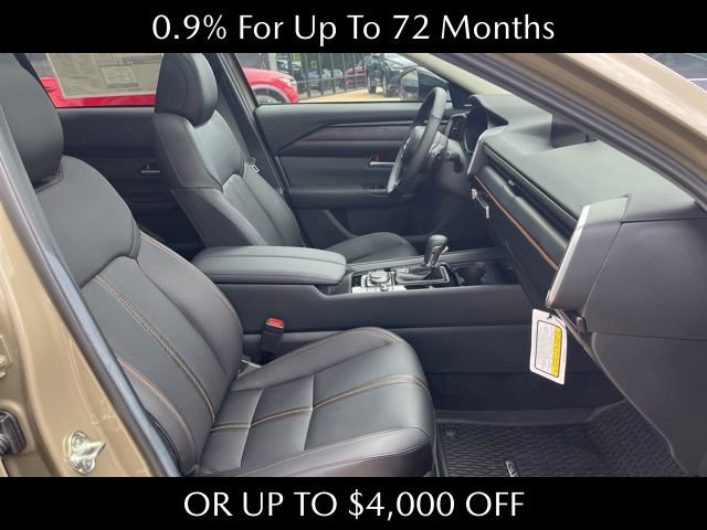 New 2025 MAZDA CX-50 AWD 2.5 Turbo w/ Weather Package image 31