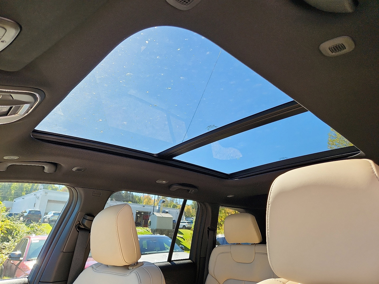 New 2025 Jeep Grand Cherokee Limited image 10