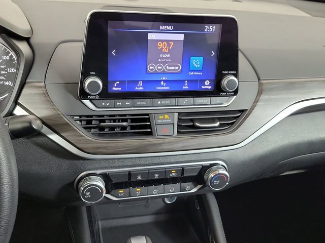 Used 2023 Nissan Altima 2.5 SV FWD image 25