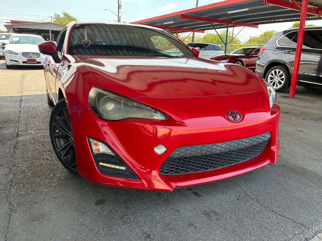 Used 2013 Scion FR-S RWD image 10