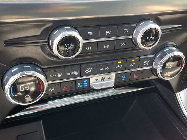 Used 2021 Ford F150 Lariat w/ Equipment Group 502A High AWD/4WD image 16
