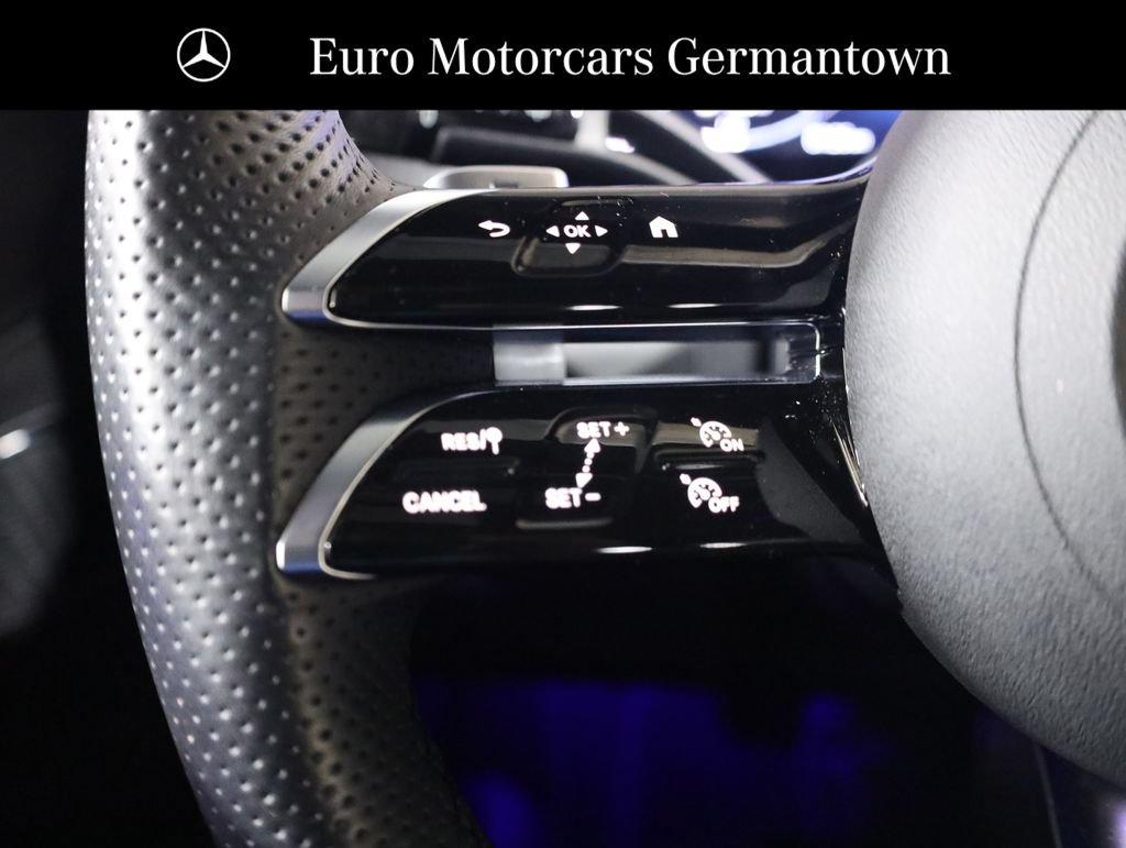 Used 2026 Mercedes-Benz GLC 300 4MATIC image 16