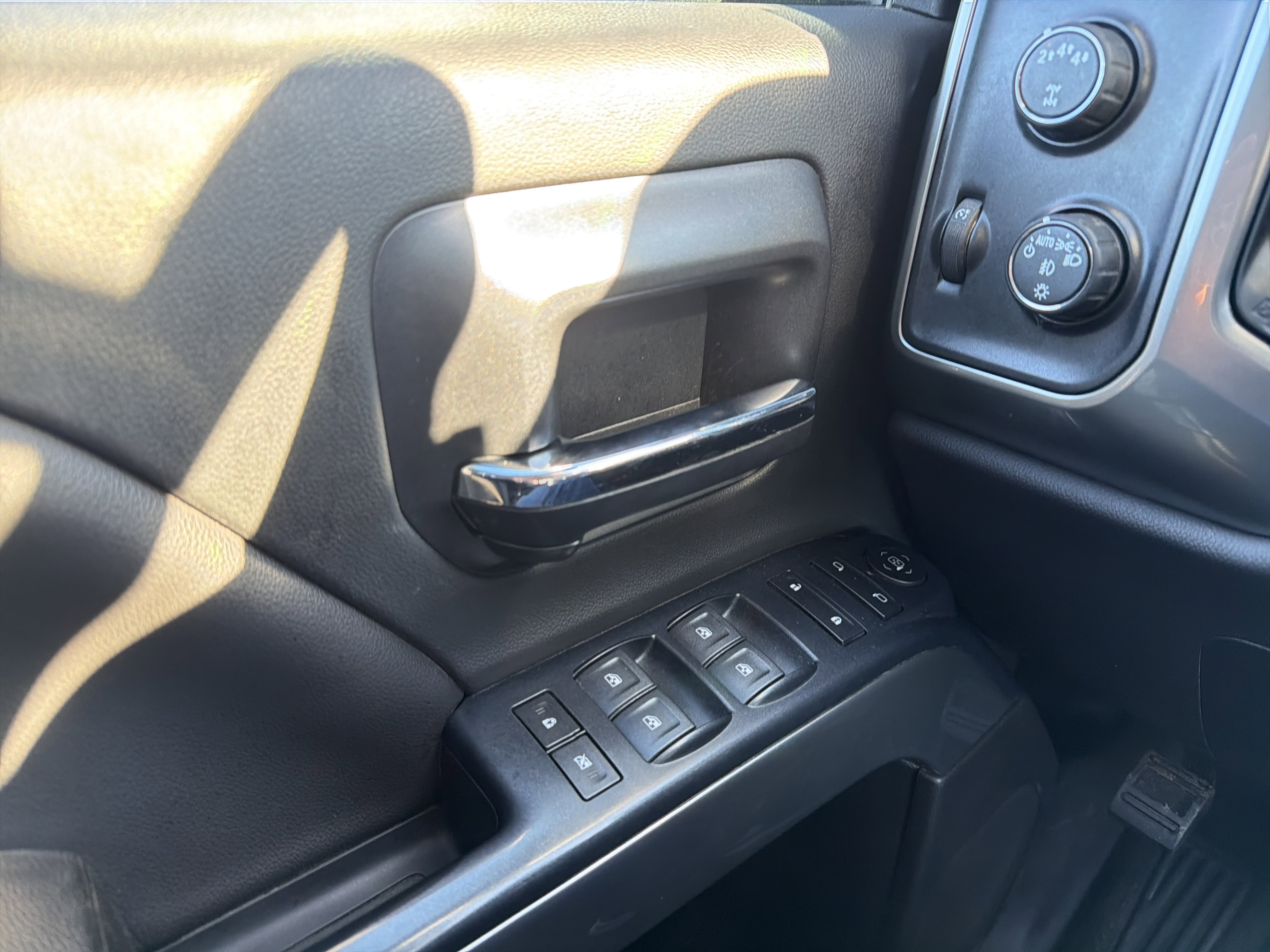 Used 2017 Chevrolet Silverado 2500 LT w/ Texas Edition image 21