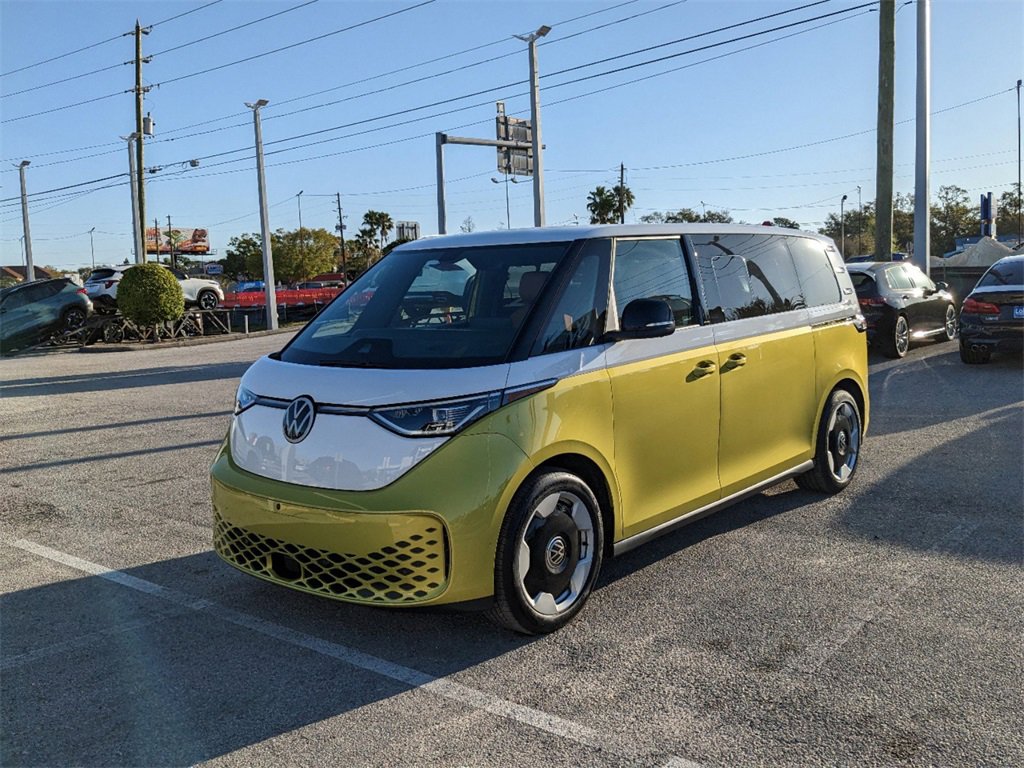 New 2025 Volkswagen ID. Buzz Pro S Plus image 2