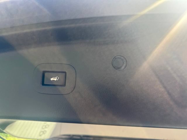 Used 2018 Nissan Armada SL w/ Moonroof Package RWD image 10