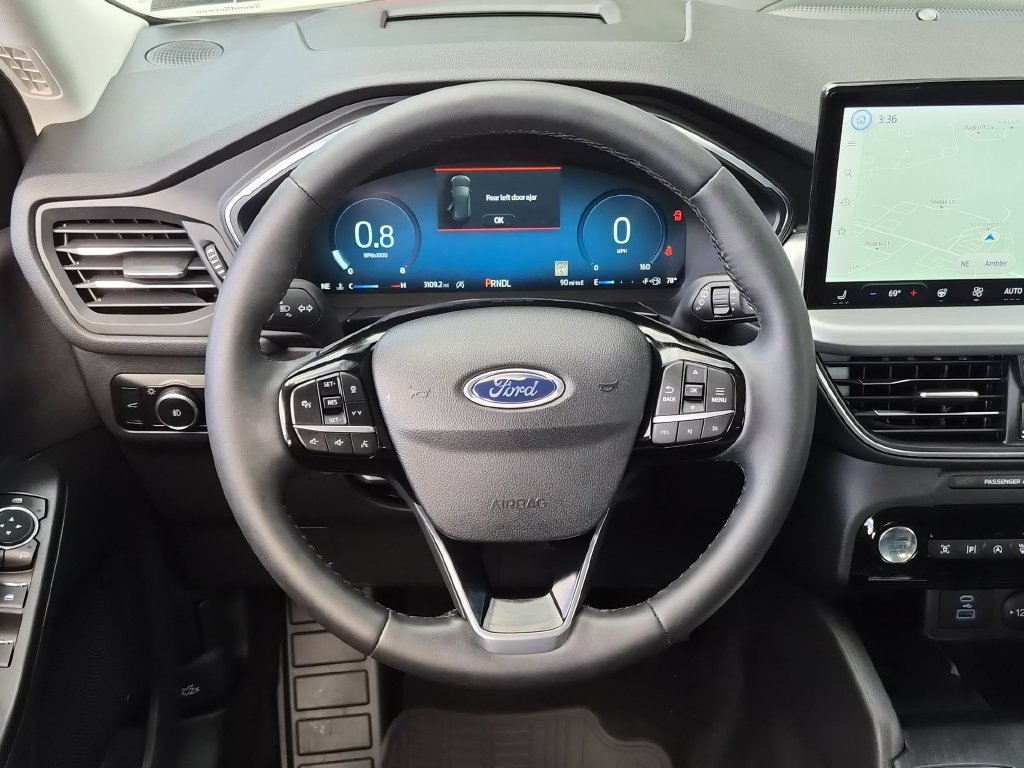 Certified 2023 Ford Escape Platinum w/ Premium Technology Package AWD/4WD image 26