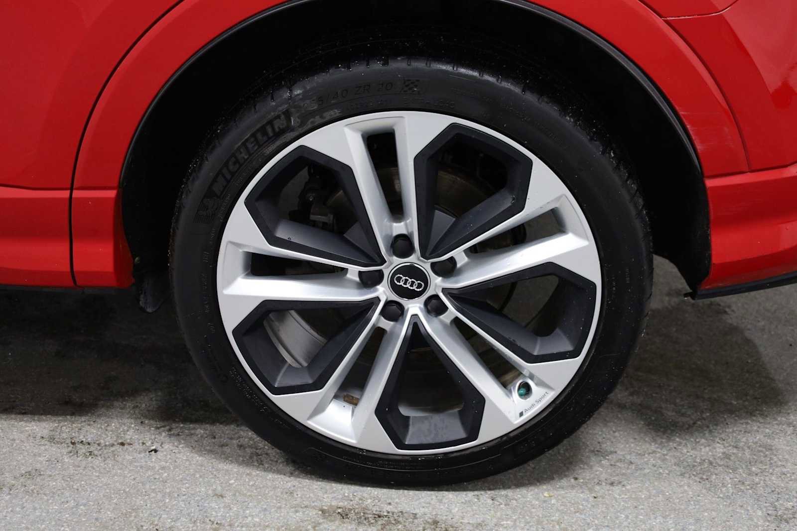 Used 2020 Audi Q3 2.0T Premium Plus w/ Premium Plus Package image 37