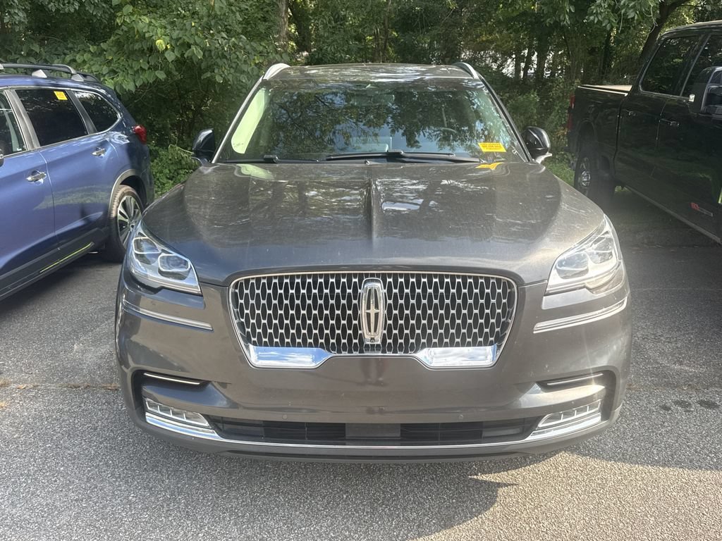 Used 2020 Lincoln Aviator Reserve w/ Equipment Group 202A AWD/4WD image 2