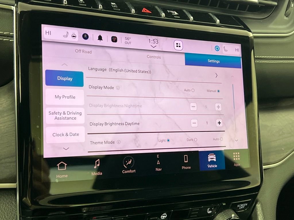 Used 2023 Jeep Grand Cherokee L Limited w/ Black Appearance Package image 39