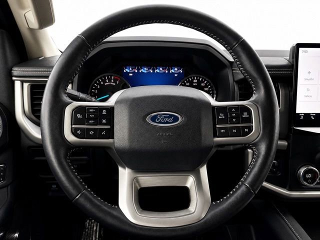 Used 2023 Ford Expedition XLT AWD/4WD image 33