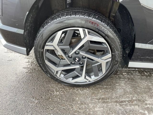 Used 2024 Hyundai Kona N Line image 38