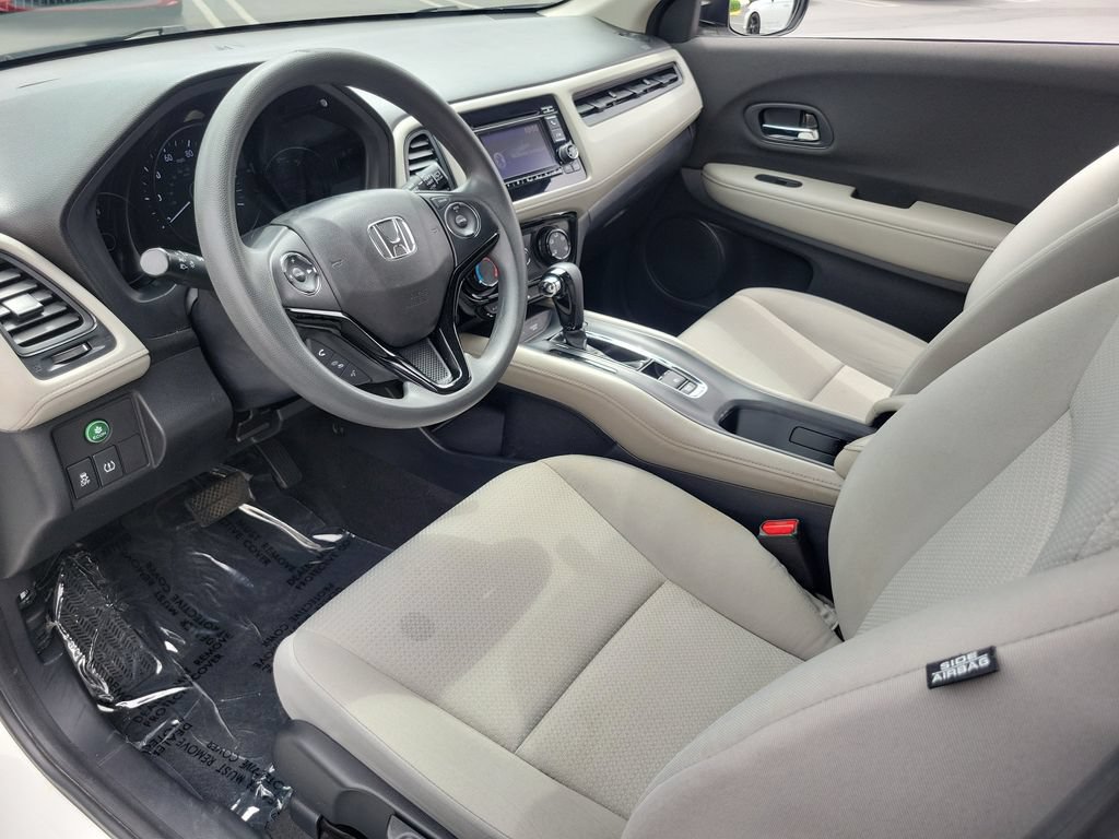 Certified 2020 Honda HR-V LX image 18