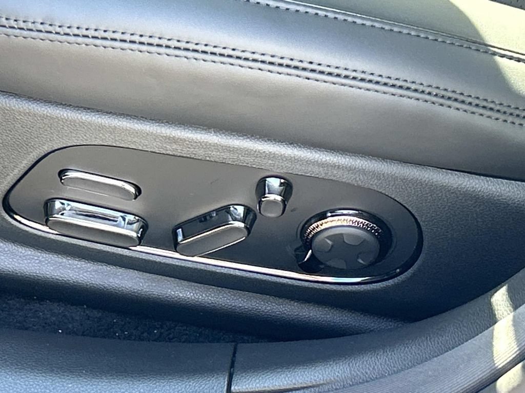 New 2026 Genesis G90 3.5T Prestige AWD/4WD image 15