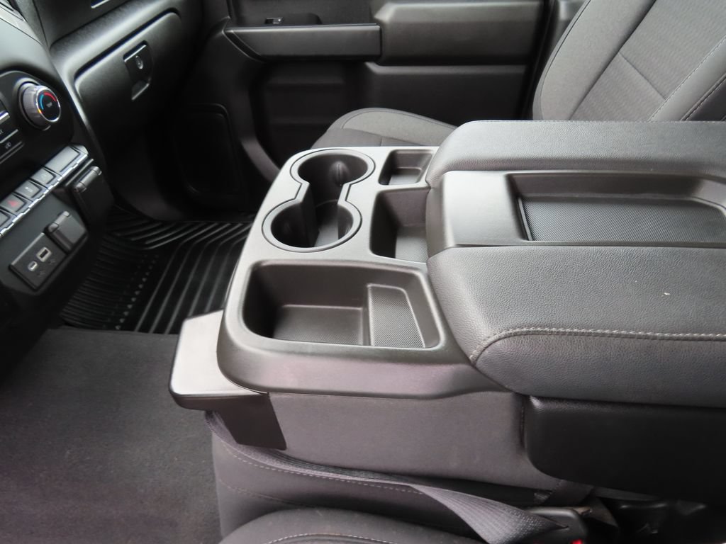 Certified 2022 Chevrolet Silverado 1500 Custom AWD/4WD image 17