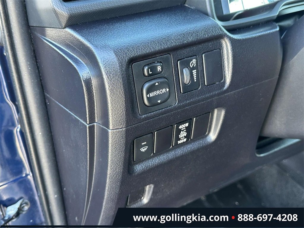 Used 2016 Toyota 4Runner SR5 image 19