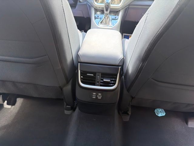 Used 2024 Subaru Outback Premium AWD/4WD image 9