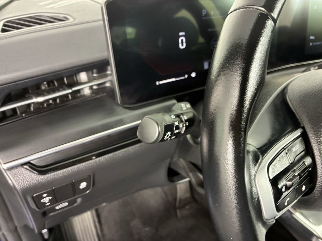 Used 2025 Kia K5 GT-Line w/ GT-Line Premium Package image 21