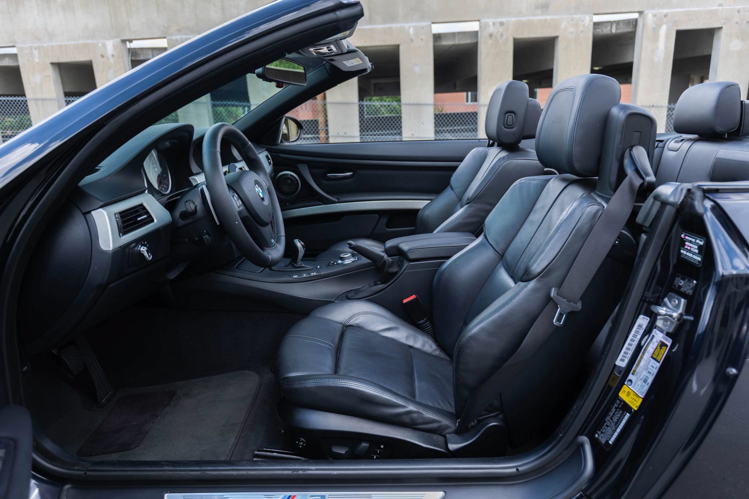 Used 2010 BMW M3 Convertible RWD image 23
