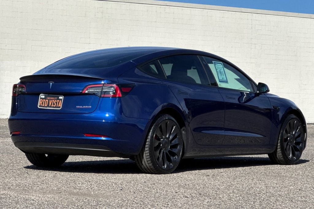 Used 2023 Tesla Model 3 Performance image 4