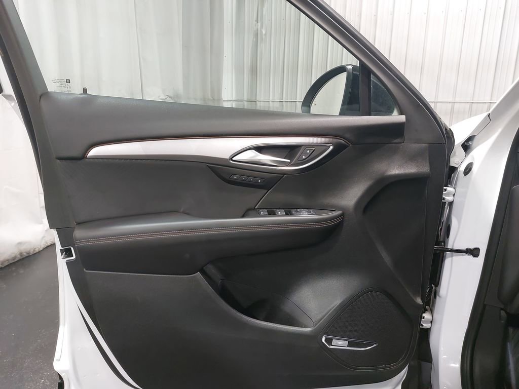 Used 2024 Buick Envision Sport Touring image 27