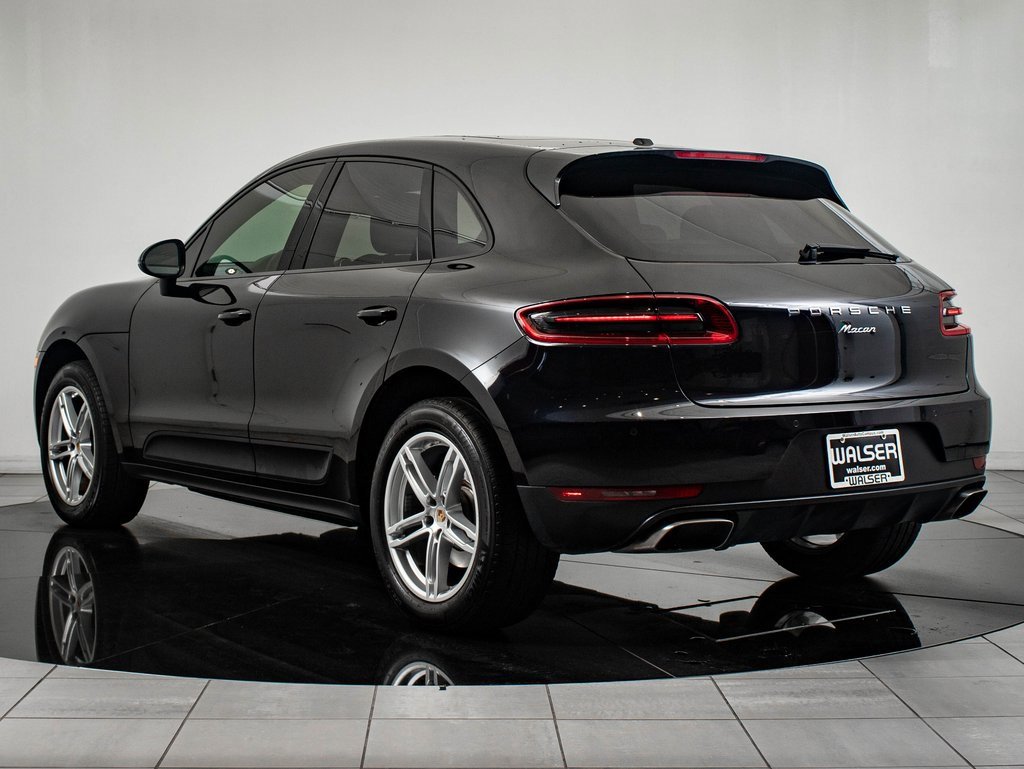 Used 2018 Porsche Macan image 3