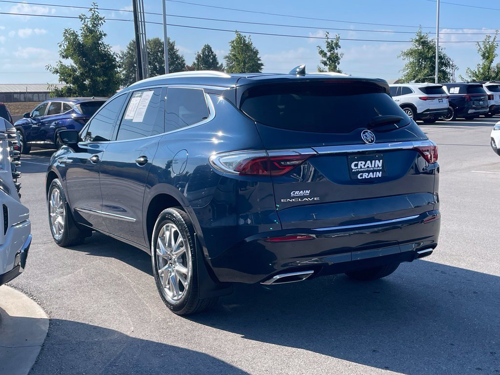 Used 2023 Buick Enclave Premium w/ Experience Buick Package FWD image 5