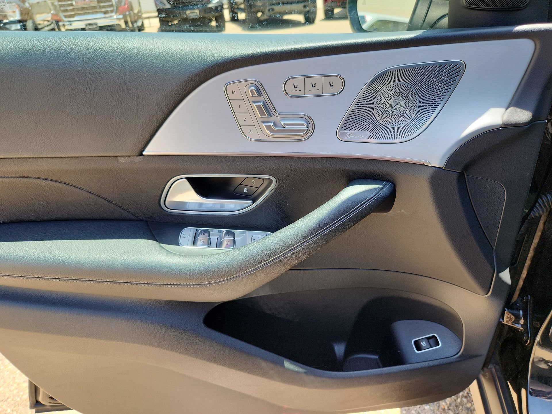 Used 2025 Mercedes-Benz GLE 350 4MATIC image 15