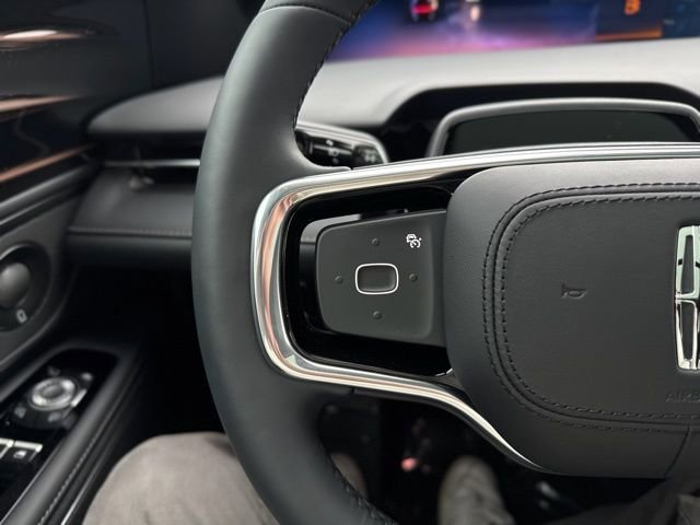 New 2026 Lincoln Nautilus Reserve w/ Jet Appearance Package image 28