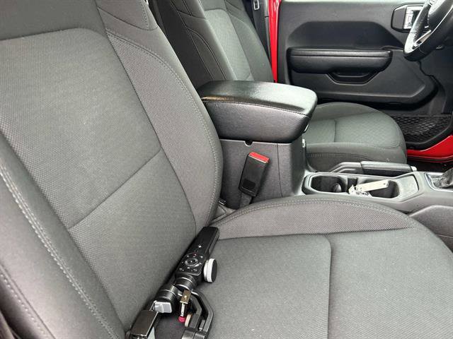 Used 2022 Jeep Gladiator Sport image 20