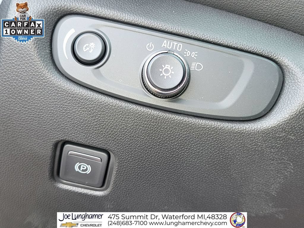 Used 2024 Chevrolet Blazer LT FWD image 19