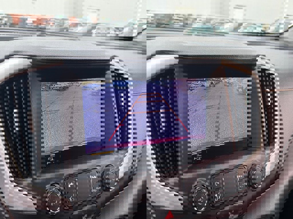 Used 2019 GMC Terrain SLT w/ Preferred Package image 19