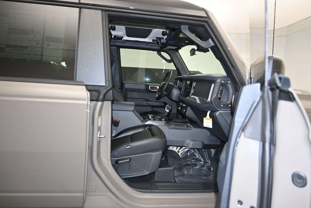 New 2026 Ford Bronco Big Bend w/ Black Appearance Package AWD/4WD image 26