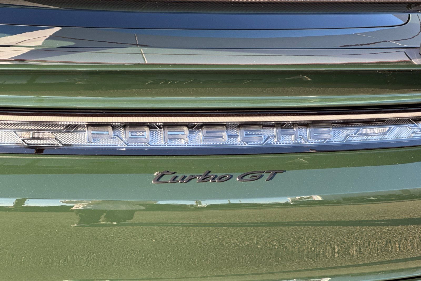 New 2025 Porsche Taycan Turbo GT image 39