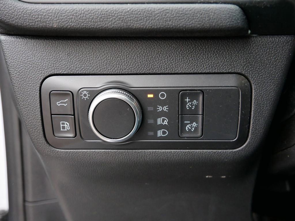 Used 2020 Ford Escape SE Sport image 21