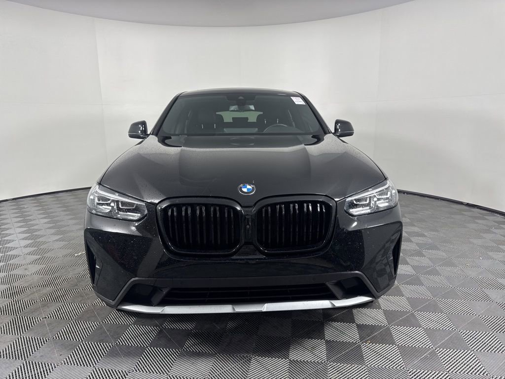 Used 2022 BMW X4 xDrive30i w/ Parking Assistance Package image 2
