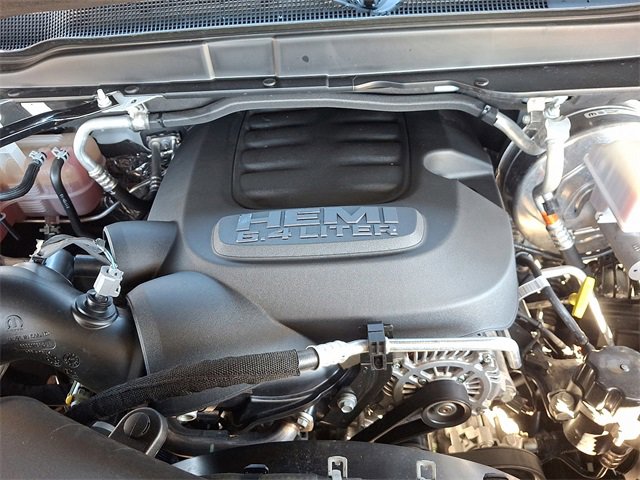 Used 2024 RAM 2500 Big Horn w/ Bed Utility Group image 28