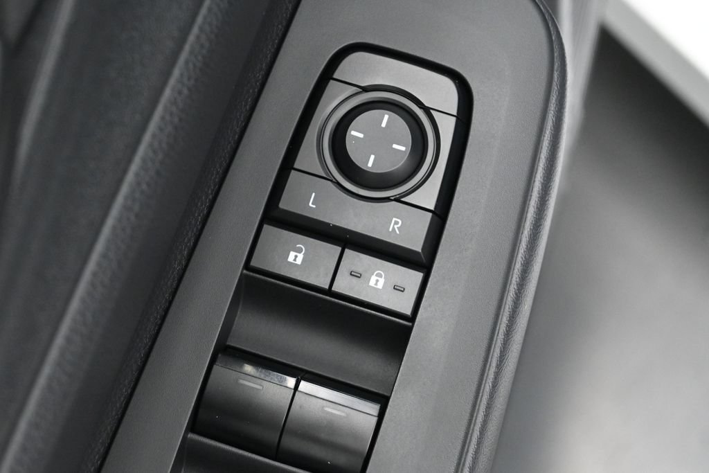 Certified 2024 Toyota Prius Prime FWD image 11